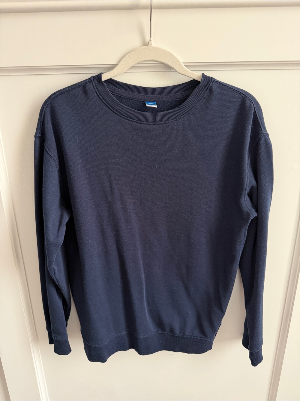 Old Navy Crewneck sweatshirt